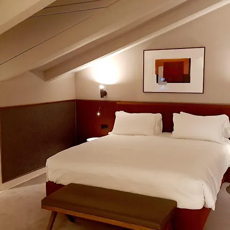 Brun ボローニャ