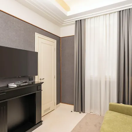 Brun Hotel